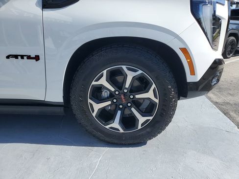 New 2026 GMC Yukon XL AT4 w/ AT4 Premium Plus Package image 5