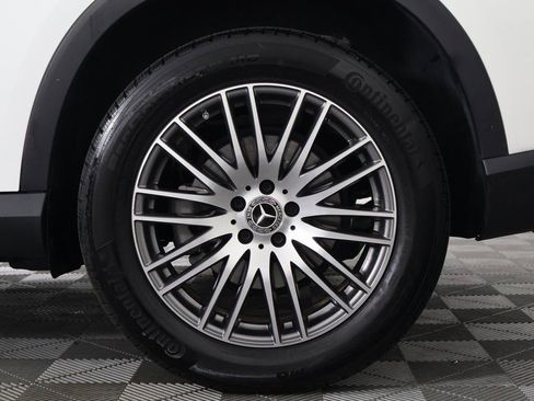 Certified 2026 Mercedes-Benz GLC 300 image 16