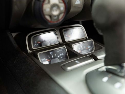Used 2015 Chevrolet Camaro SS image 11