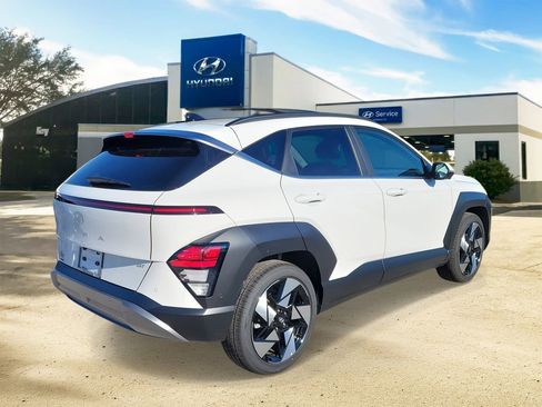 Certified 2025 Hyundai Kona Limited image 4