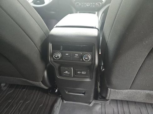 Used 2023 GMC Acadia SLE w/ Driver Convenience Package image 22