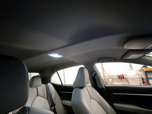 Used 2023 Toyota Camry SE image 21