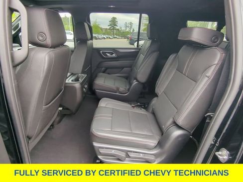 Used 2023 Chevrolet Suburban RST w/ Sport Performance Package AWD/4WD image 35