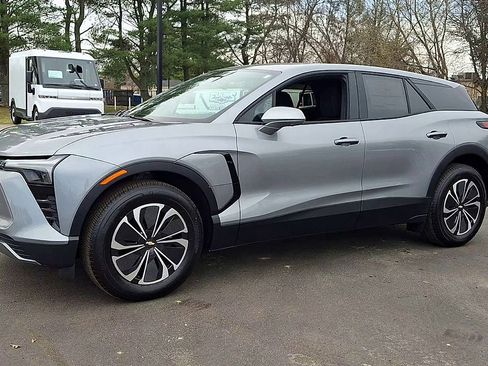 New 2026 Chevrolet Blazer EV LT FWD image 7