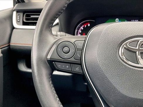 Used 2024 Toyota RAV4 Adventure image 21