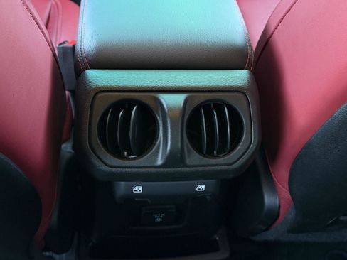 Used 2024 Jeep Wrangler Unlimited Rubicon 392 image 8