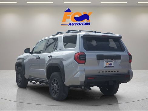 New 2026 Toyota 4Runner SR5 image 3