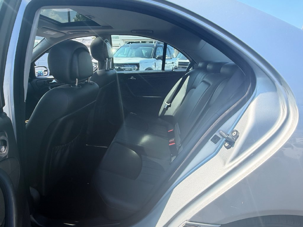 Used 2007 Mercedes-Benz C 280 4MATIC Sedan image 11