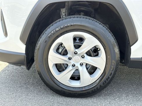 Used 2025 Toyota RAV4 LE image 12