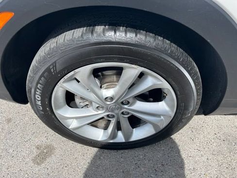 Used 2020 Buick Encore GX Preferred w/ Cold Weather Comfort Package FWD image 20