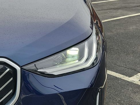 Used 2025 BMW X3 xDrive30i w/ Premium Package image 9