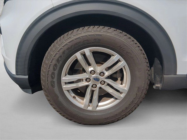 Used 2021 Ford Explorer XLT w/ Class III Trailer Tow Package RWD image 23