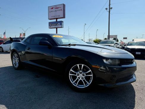 Used 2014 Chevrolet Camaro LS RWD image 2
