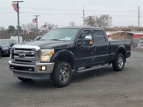 Used 2011 Ford F250 XLT w/ XLT Premium Pkg image 2
