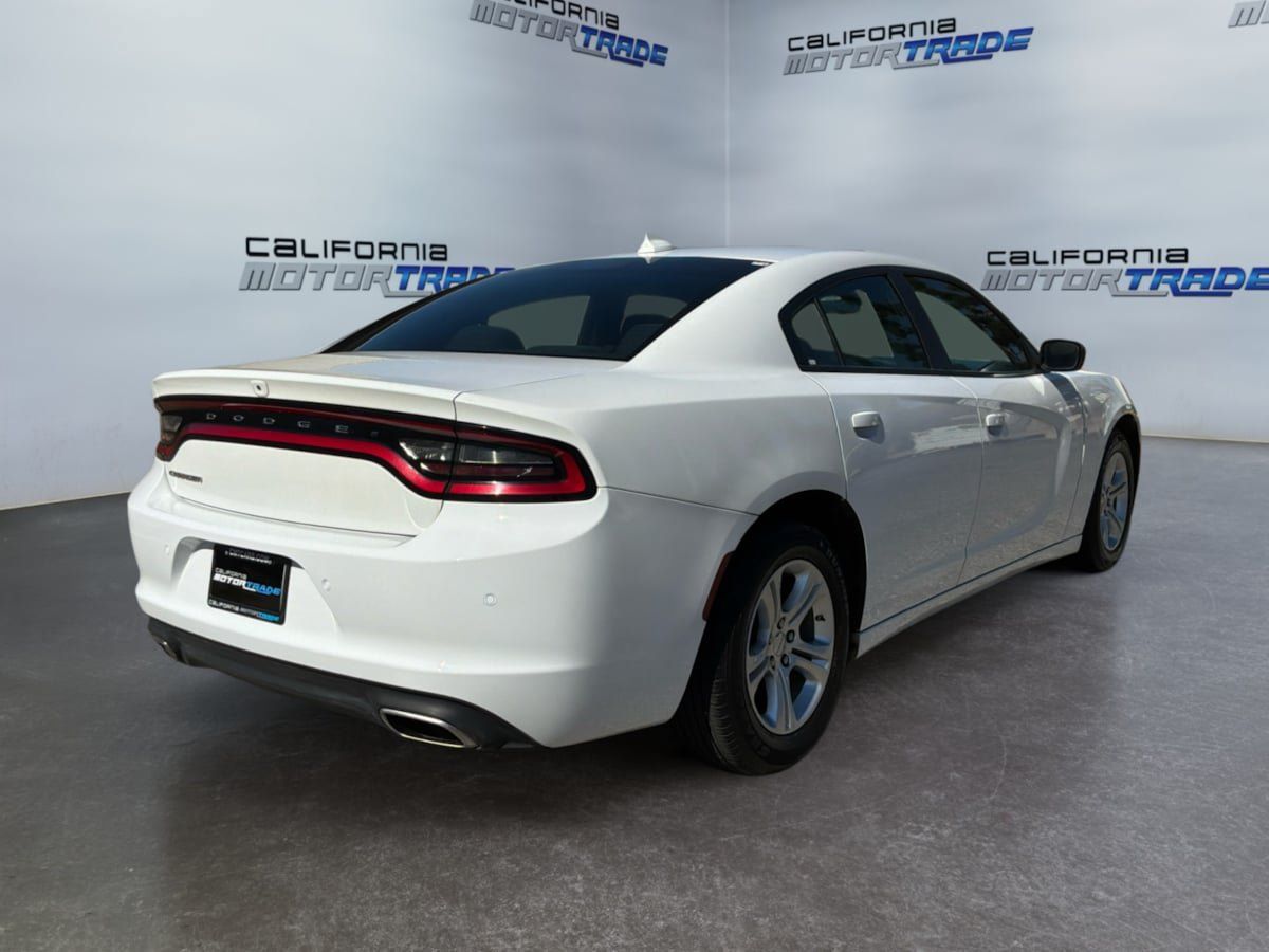 Used 2023 Dodge Charger SXT RWD image 5