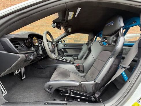 Certified 2023 Porsche 911 GT3 RS w/ Weissach Package image 5