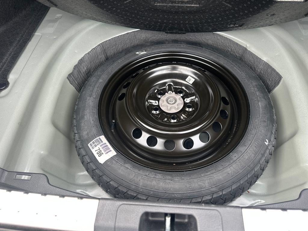 Used 2025 Toyota Camry XSE FWD image 28