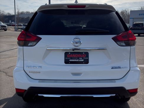 Used 2020 Nissan Rogue S w/ Special Edition Package image 7