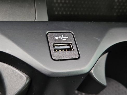 Used 2022 BMW X5 xDrive45e image 24