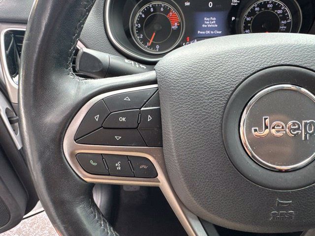 Used 2020 Jeep Cherokee Limited AWD/4WD image 13