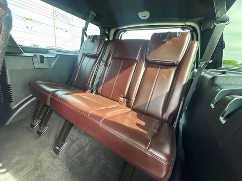Used 2017 Ford Expedition EL Platinum image 23