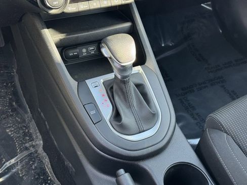 Used 2019 Kia Forte LXS image 14