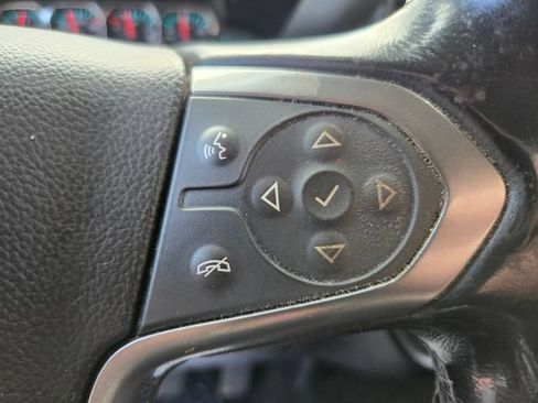 Used 2018 Chevrolet Silverado 1500 LT AWD/4WD image 32