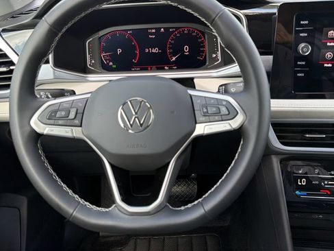 New 2026 Volkswagen Taos SEL AWD/4WD image 11