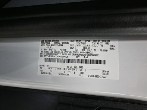 Used 2017 Ford Transit 250 130 Low Roof w/ Exterior Upgrade Package RWD image 35