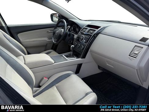 Used 2008 MAZDA CX-9 Touring w/ Moonroof & Bose Audio Pkg image 17