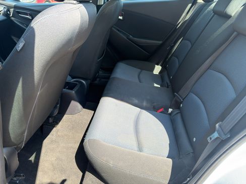 Used 2017 Toyota Yaris iA FWD image 10