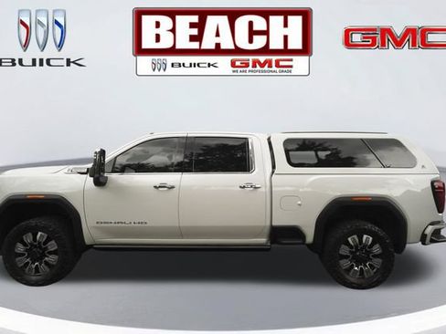 Used 2025 GMC Sierra 2500 Denali w/ Denali Reserve Package AWD/4WD image 6