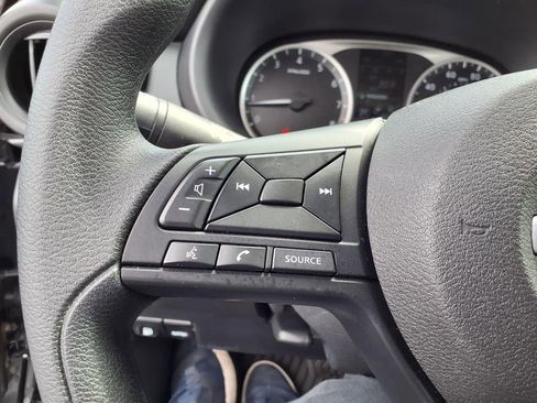 Certified 2025 Nissan Kicks Play S FWD image 12