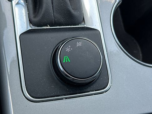 Used 2021 Chevrolet Blazer LT FWD image 30