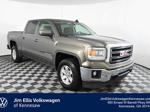 Used 2015 GMC Sierra 1500 SLE w/ SLE Value Package RWD image 1