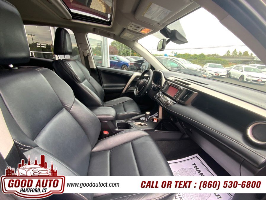 Used 2015 Toyota RAV4 Limited w/ Technology Package AWD/4WD image 13