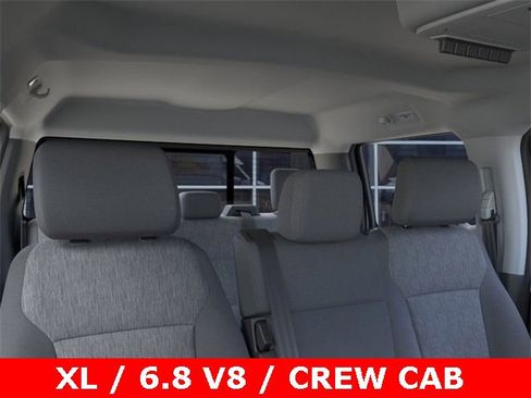 New 2026 Ford F250 XL w/ XL Chrome Package image 22