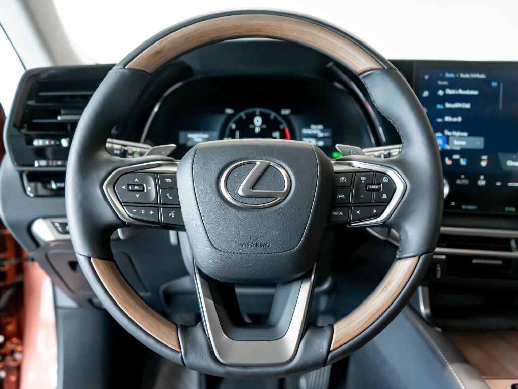 Used 2026 Lexus RX 350 FWD image 15