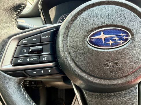 Used 2025 Subaru Outback Premium AWD/4WD image 37