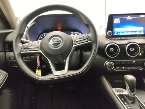 Used 2023 Nissan Sentra SV FWD image 22