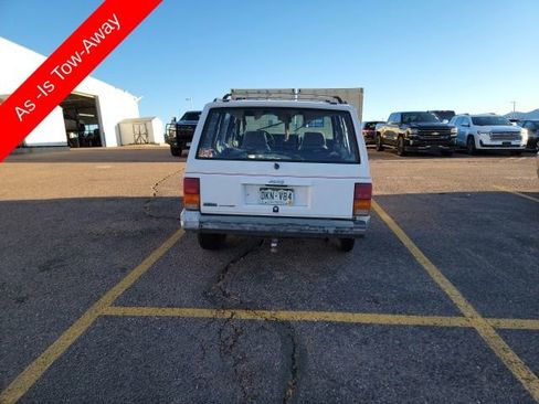 Used 1991 Jeep Cherokee Laredo image 5