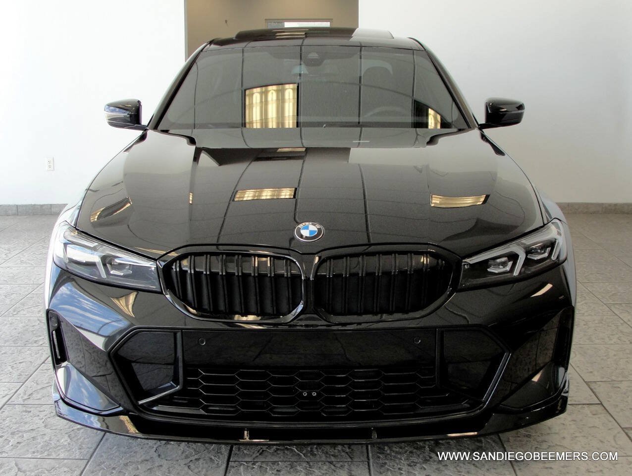 Used 2023 BMW 330i Sedan w/ M Sport Package RWD image 16