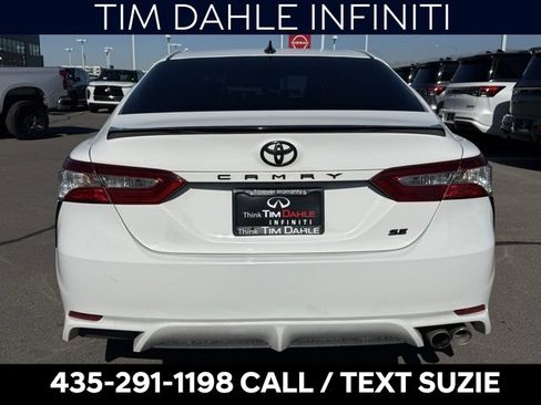 Used 2020 Toyota Camry SE image 11