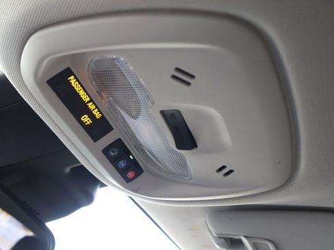 Certified 2024 Chevrolet Trax LT image 26