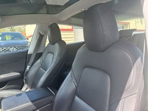 Used 2018 Tesla Model 3 Long Range AWD/4WD image 10