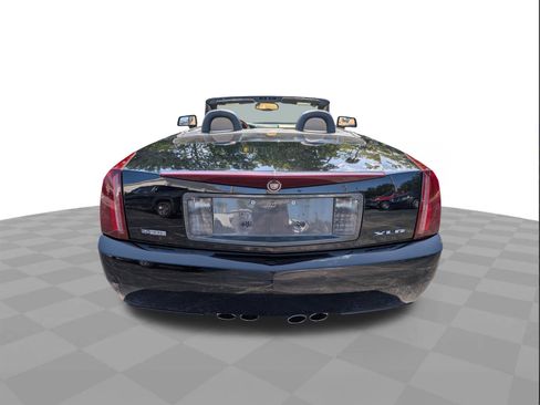 Used 2007 Cadillac XLR RWD image 5