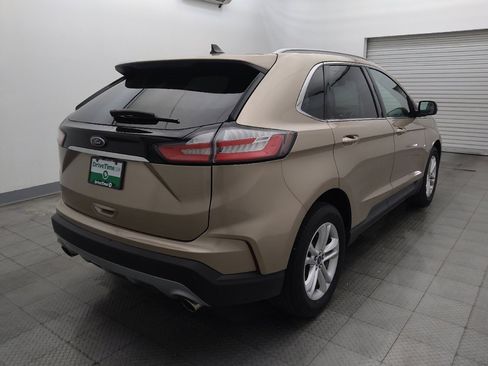 Used 2020 Ford Edge SEL w/ Convenience Package FWD image 9
