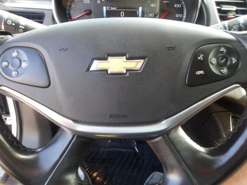 Used 2019 Chevrolet Impala Premier FWD image 20
