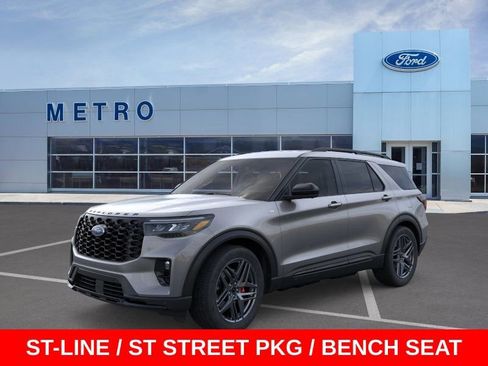 New 2026 Ford Explorer ST-Line w/ ST-Line Street Pack AWD/4WD image 2