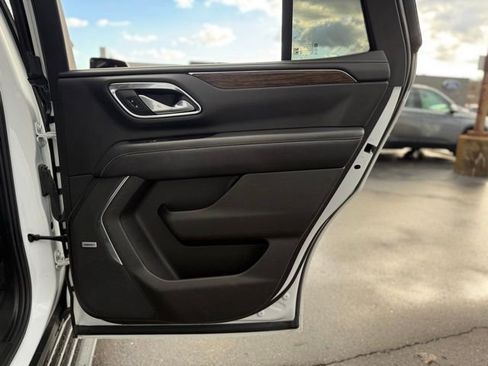 Used 2023 Chevrolet Tahoe Premier image 19